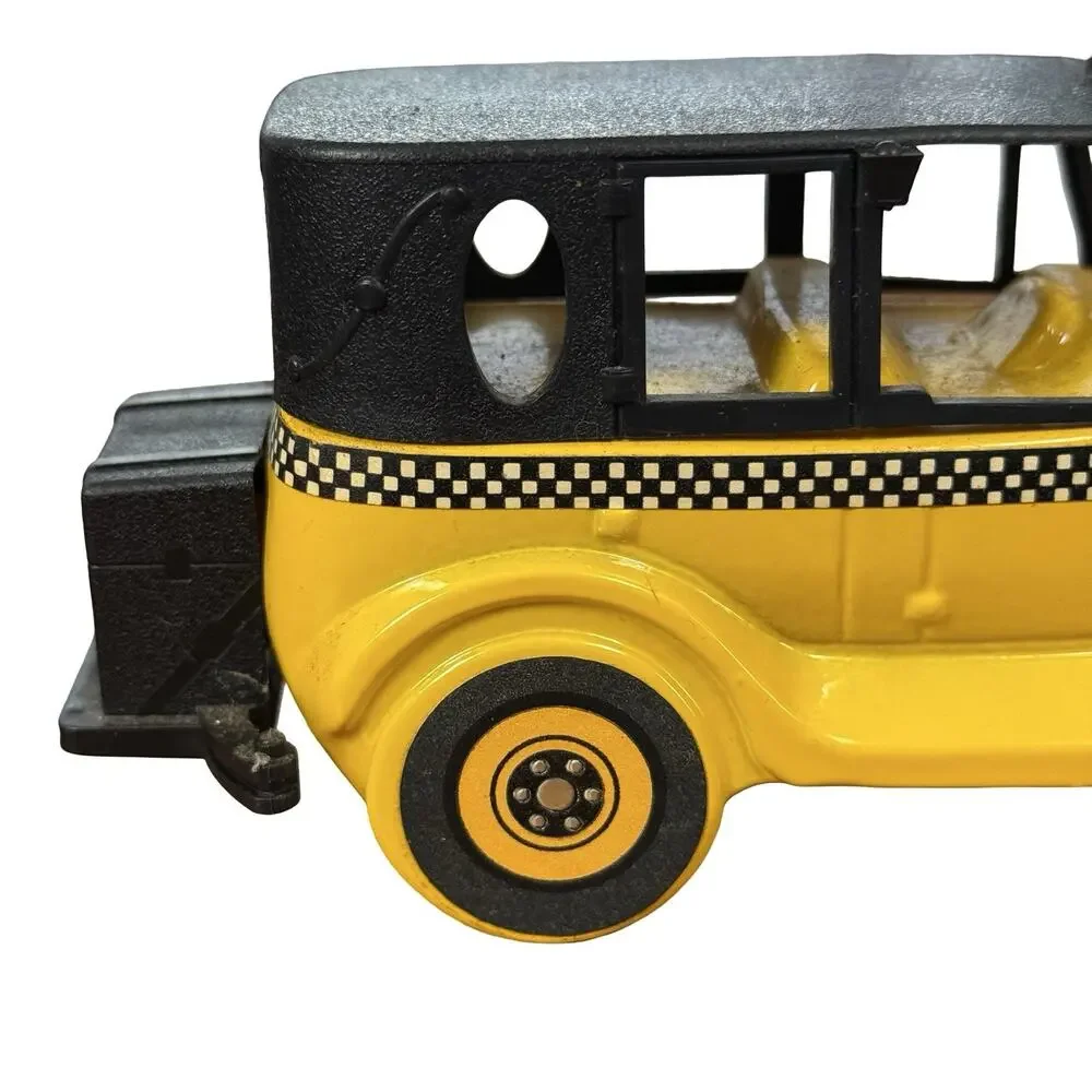 Avon Vintage 1926 Checker Cab Yellow Decanter Perfume Bottle Cologne Glass Empty